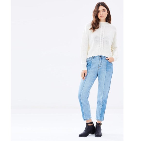 New FIFTH LABEL high waisted straight leg Jeans - Picture 4 of 16